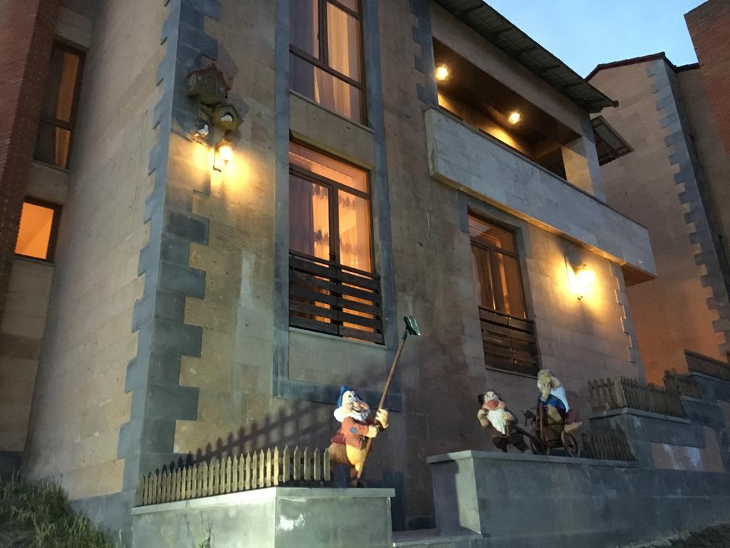 Deer Villa Tsachkadzor Buitenkant foto